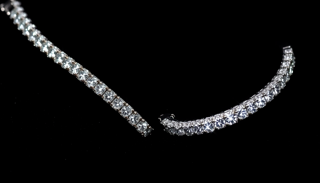 Moissanite vs. Diamond Bracelets: Which Offers More Value and Brilliance?