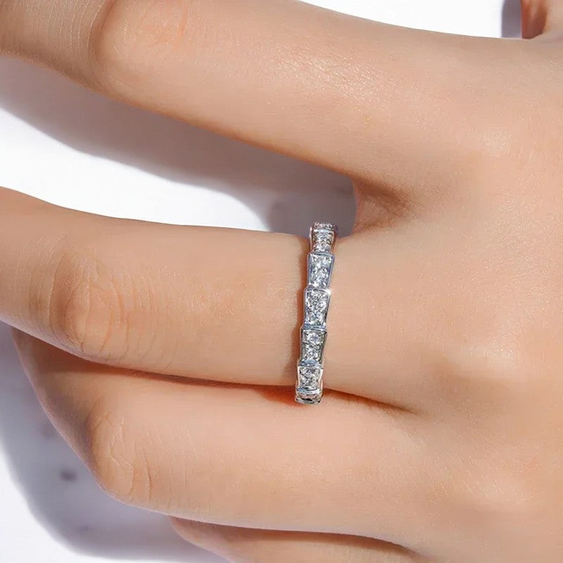 Snake Moissanite Ring - Dazzle and Grace