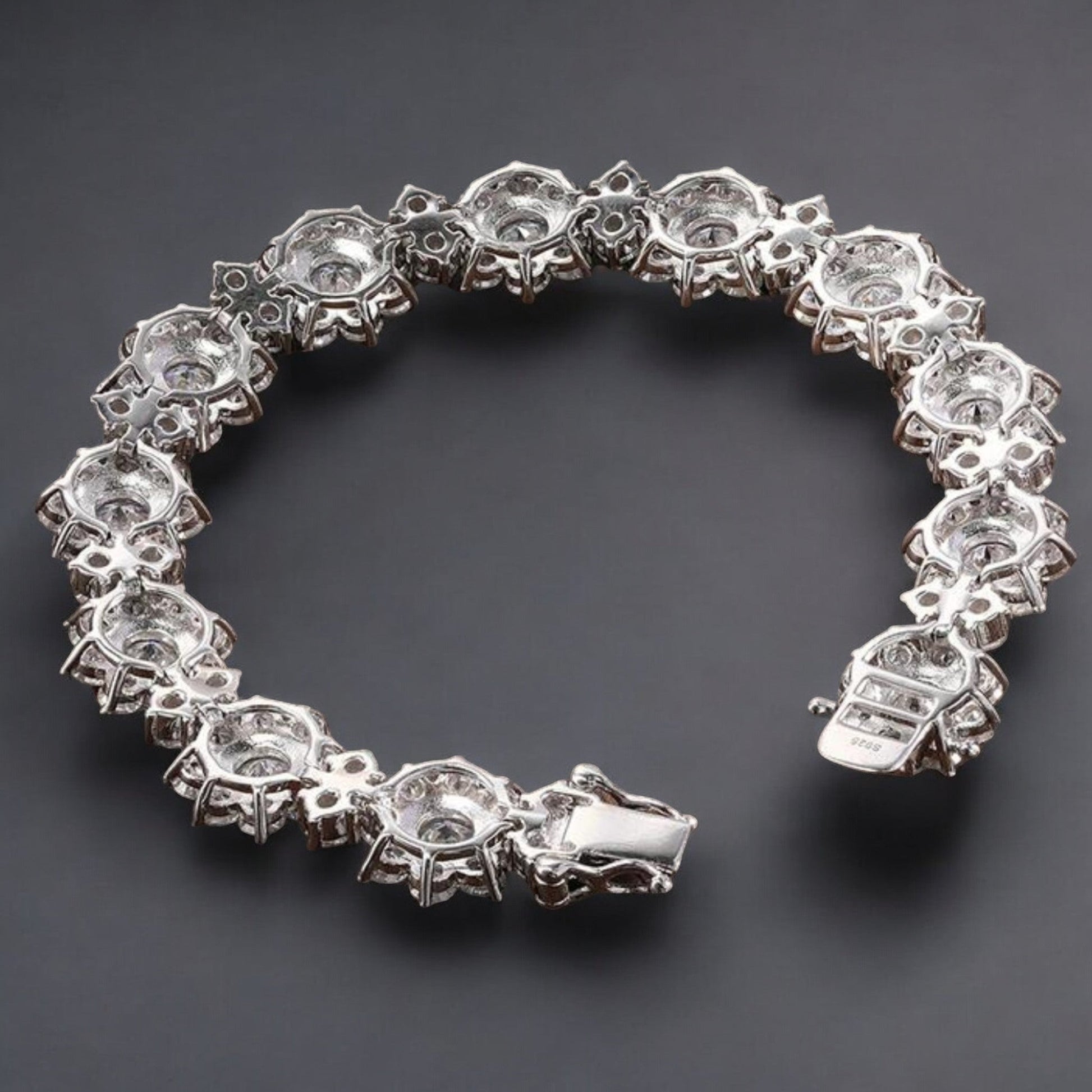 Sunflower D VVS1 Moissanite Tennis Bracelet - Dazzle and Grace